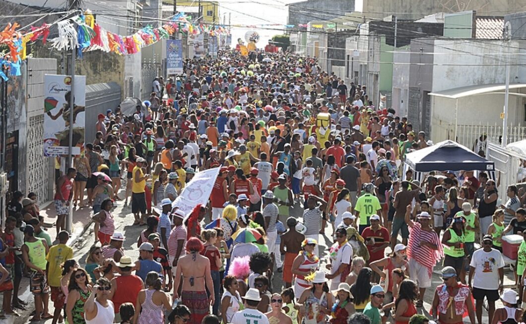 Bloco Rasgadinho: Márcia Freire, Filhos de Jorge, Filhos da Bahia e Nona estão na programação da folia em Aracaju