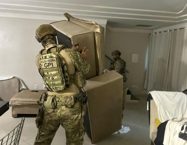Operação contra tráfico de drogas e armas cumpre mandados em Sergipe e mais cinco estados