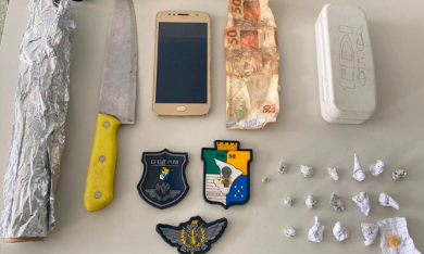 Polícia apreende drogas e arma branca no bairro Siqueira Campos