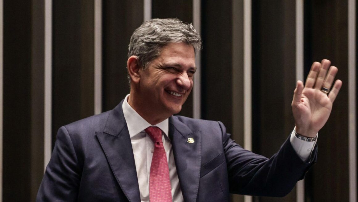 Rogério chega à disputa pela reeleição com uma vitrine de entregas; relembre os principais investimentos articulados para Sergipe