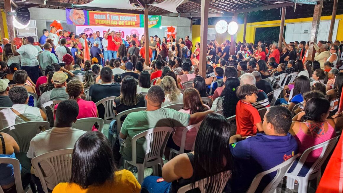 Lideranças e militância enaltecem atuação de Rogério e afirmam que mandato do senador é essencial para Lula e a esquerda