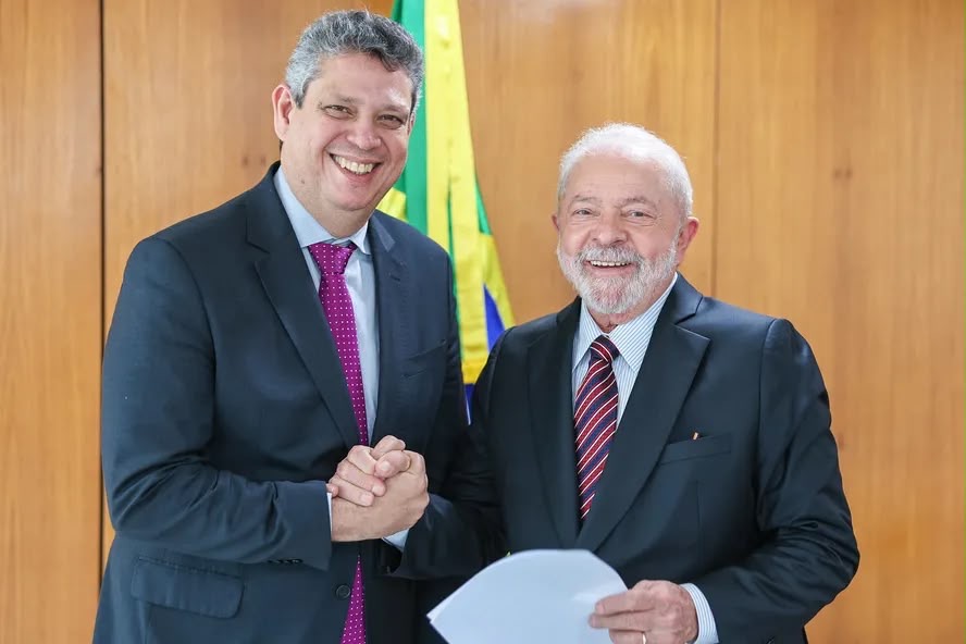 Em sintonia: Márcio Macedo destaca alinhamento com Lula em pautas que ganharam o debate nacional